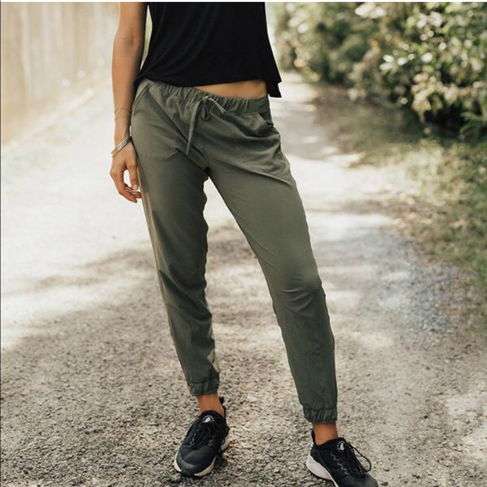 Albion Fit Sage Jetsetters